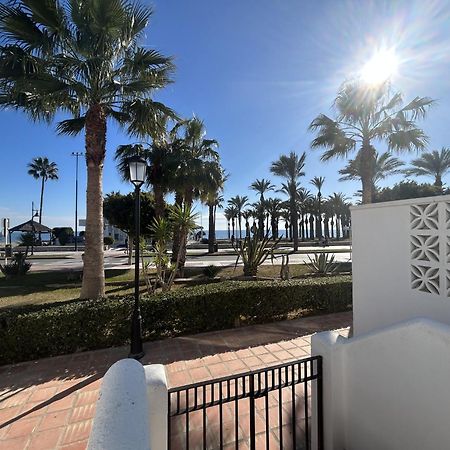 Casa De Playa Los Alamos Andra Торремолинос Экстерьер фото