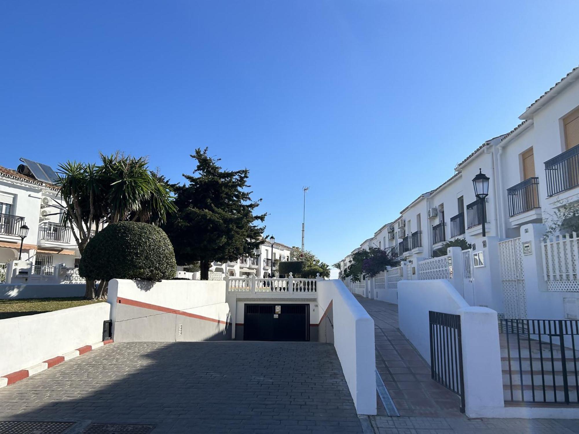 Casa De Playa Los Alamos Andra Торремолинос Экстерьер фото